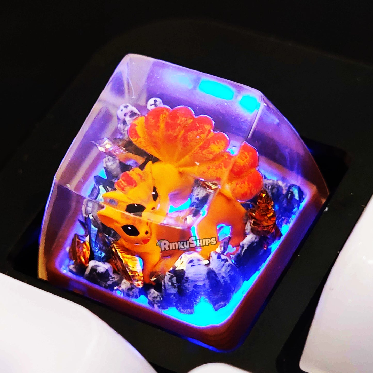 Vulpix Keycap